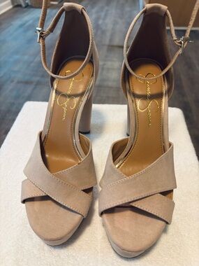 Brand New Heels By JESSICA SIMPSON - Size 7.5 M - Heel Height 4.5 Inches- Box 1B